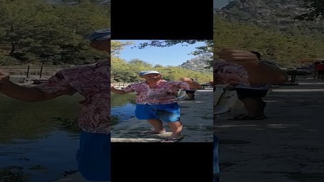 VID_20220828_104226.mp4