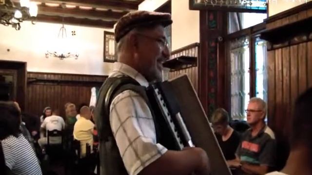 프라하 U Fleku [ U Fleku In Praha, Czech Republic ]