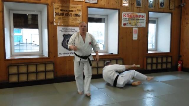 Тренировки в Московском Кодокане  Защита от захватов