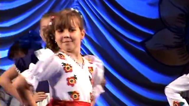 Екатерина Коваленко. В деревне Ёжики. Грибановка - 2010