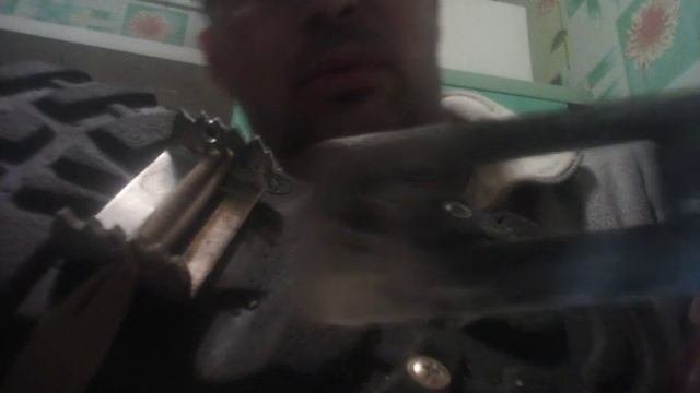Как сделать шипы на обувь.
