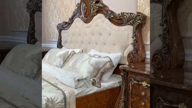 Спальня Марселла с 5 дверным шкафом Корень Дуба глянец Эра мебель.