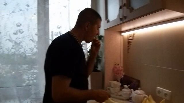ВЛОГ. ОТВЕТ ЗРИТЕЛЬНИЦЕ ПО КАРТИНАМ. ТО ЛИ ТЫКВА ТО ЛИ ДЫНЯ. ТВОРОЖНИКИ К ЧАЮ. ОБЗОР ПОКУПОК.