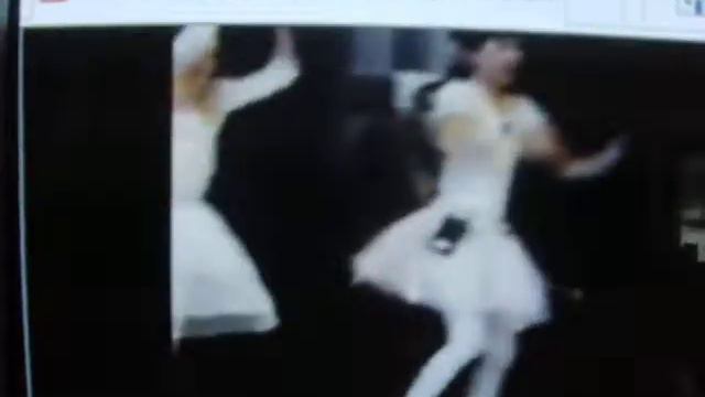 Molly and Shannen in the Wizard of Oz