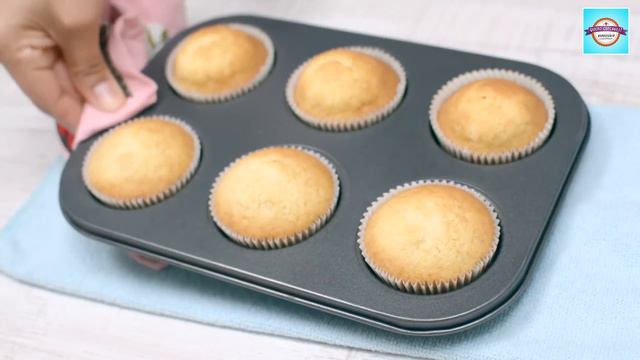 Cupcake de vainilla + trucos para cupcakes perfectos | Quiero Cupcakes!