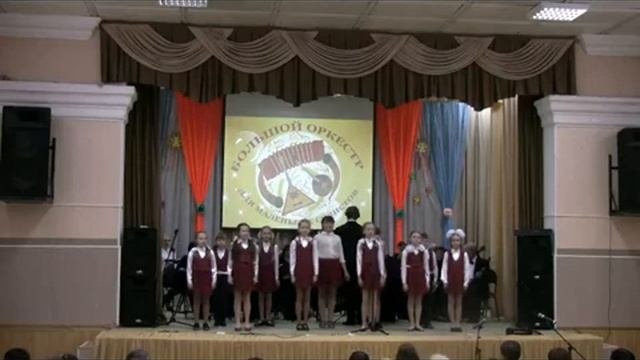 Хор младших классов Радуга г  Кременки Вместе весело шагать по просторам