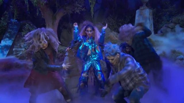 Kylie Cantrall Covers Chinas Calling All the Monsters!   Just Roll With It LIVE!  Disney Channel