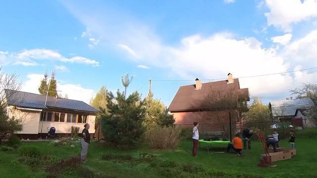 Монтаж батута на даче. insta360 timelapse
