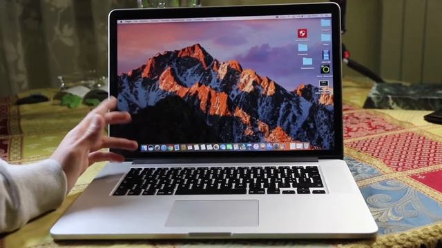 MacBook Pro 15" 2015 Review - Vale la pena spendere tanto per un MacBook Pro?