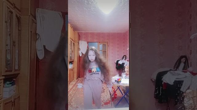 Like_7188771127485802883.mp4