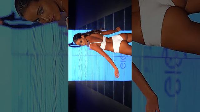 Шоу Мода Бикини Девушки -  Gigi C Bikinis Fashion Show  Miami  (32)