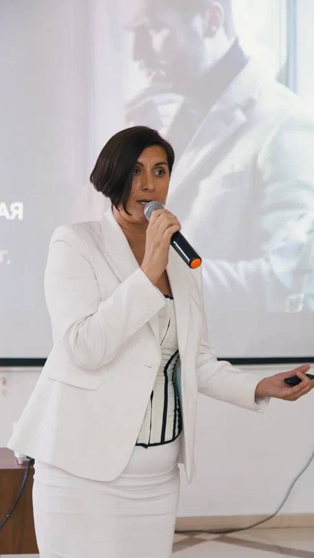 «Дизайн интерьера, как иллюзия красивой жизни, а на самом деле … бывает по разному»