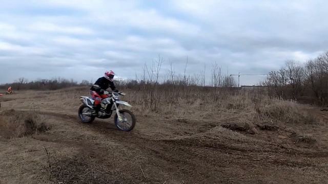 Треним мотокросс в Терехово.