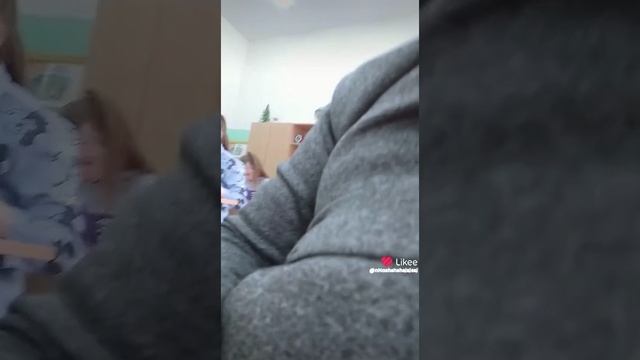 Like_7223018786819641559.mp4
