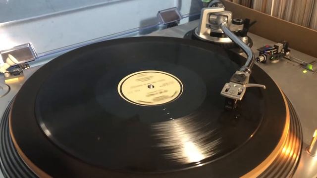 Grandpa Jones & his Grandchildren “fix me a pallet” 78!!