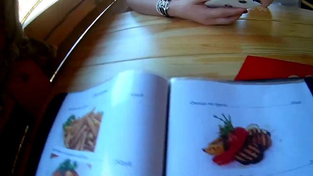 Парк Гагарина/цены в кафе Антошка