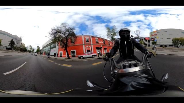 De camino a la Condesa a recoger una MacBook Pro Mid 2011 para tunearla 1ra parte