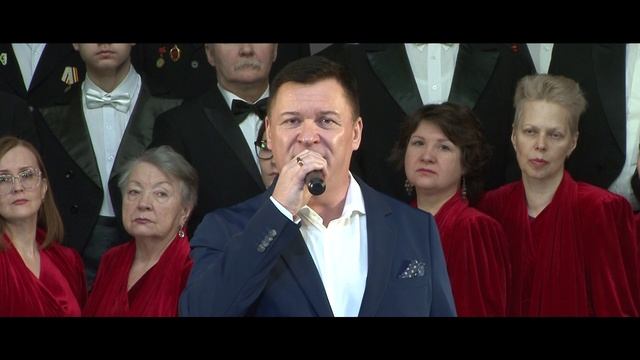 «Нам нужна одна Победа!» сл. и музыка Булата Окуджавы