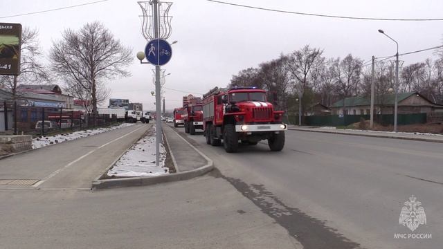 Пожарно-тактическое учение в Южно-Сахалинске