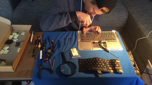 Keyboard replacement Macbook air (A1369) - Time-lapse