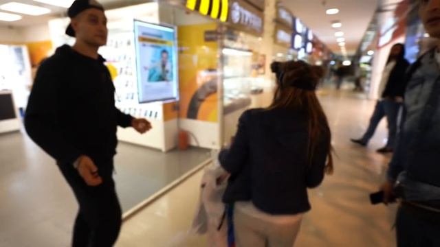 Что купят Школьницы на 100 000 рублей? Шопинг на время ft Столяров