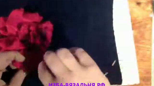Вязание на вязальной машине круглой подушки с цветамиВязаная наволочка чехол для диванной подушки