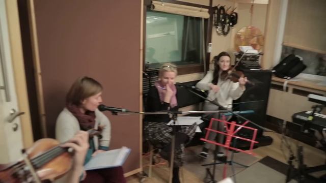 Анонс: Поэтический вечер Светланы Сургановой в БДТ