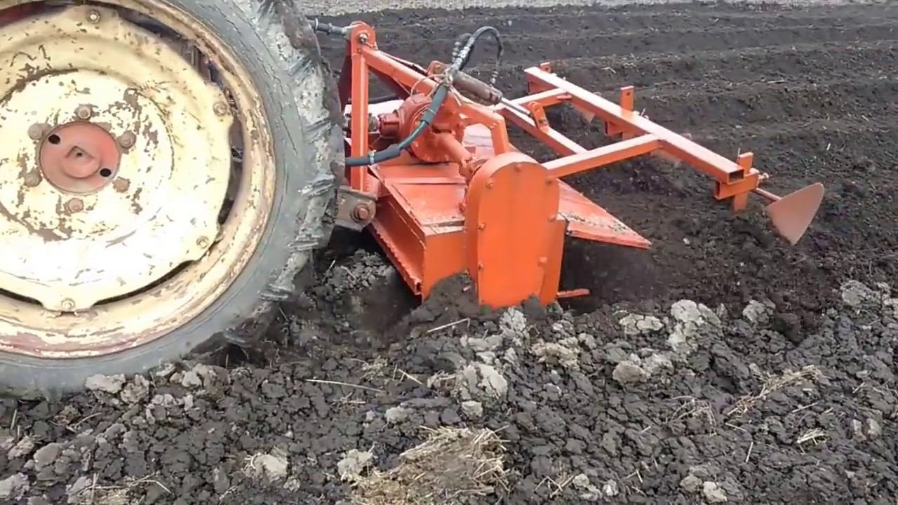 Самодельная фреза на Т-25 с окучником