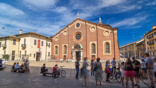 Santa Maria delle Grazie timelapse hyperlapse with blue cloudy sky