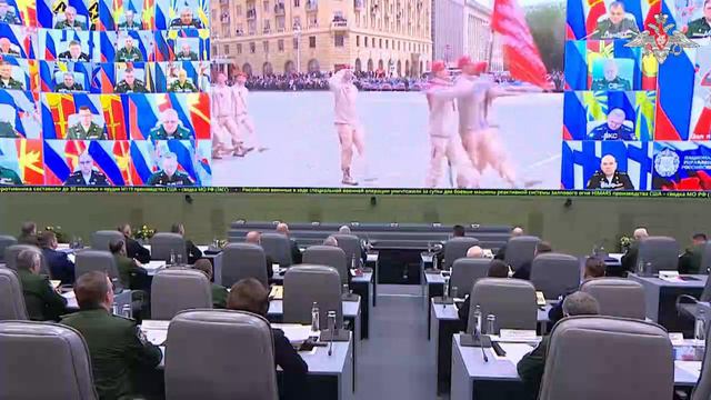 Министр обороны России Шойгу о проведении военных парадов в России на День Победы