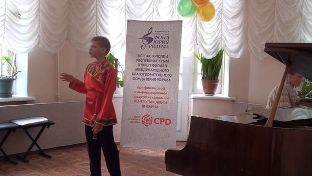 Буряк Артём 12 лет   -  "Эх, Настасья"