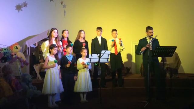 Иисус родился колокольный перезвон