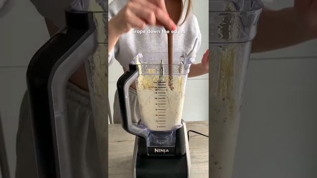 Kinder Bueno Milkshake! 3-ingredients