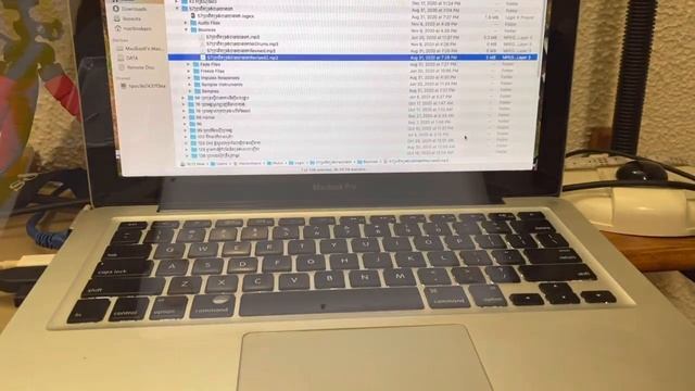 Mac Early 2011 Speaker Replacement!