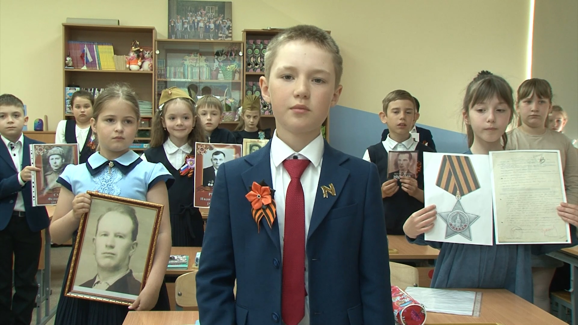 В канун Дня Победы в Бирюченской школе прошли внеурочные занятия в рамках цикла «Разговоры о важном»