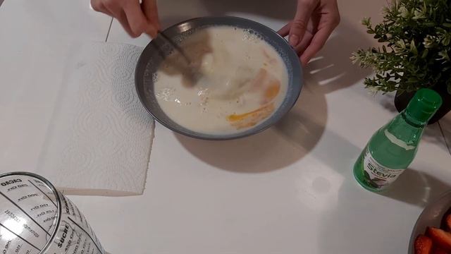 ¡COMO HACER CLAFOUTIS DE FRESA KETO 🍰🍓 ! DELICIOSA RECETA DE PARÍS | SIN GLUTEN | - Victoria Éire