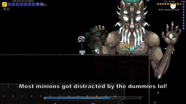 Is this the BEST SUMMON WEAPON in TERRARIA? (Amulet Of Many Minions)!
