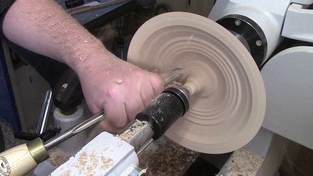 Schale aus einer Esche drechseln - Kernesche