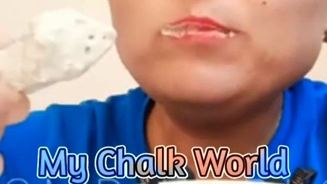 Vlog ASMR KARLONI *** Eating Chalk ? ?
