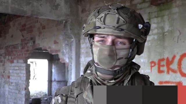 Российский 🇷🇺 спецназ добрался до подбитого в селе Бердычи танка Abrams и снял видео изнутри.