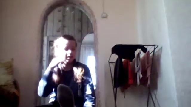 Лёгкая разминка для продольного шпагата