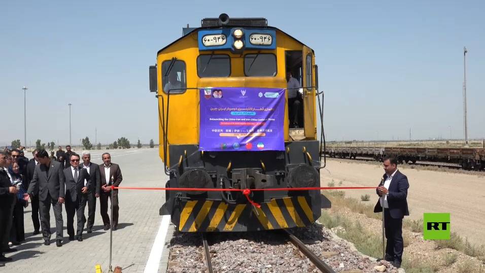 إعادة تشغيل خط قطار الشحن الدولي بين إيران والصين