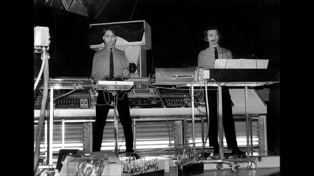 Kraftwerk live 1981-12-02 Stuttgart Böblingen higher quality source.