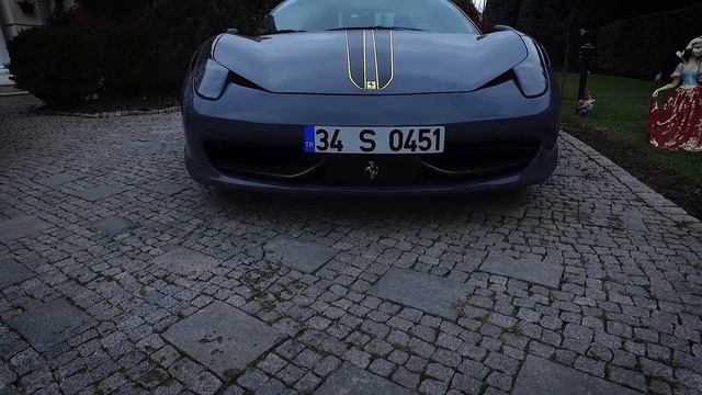 Ferrari 458 Italia // Bir tur versene