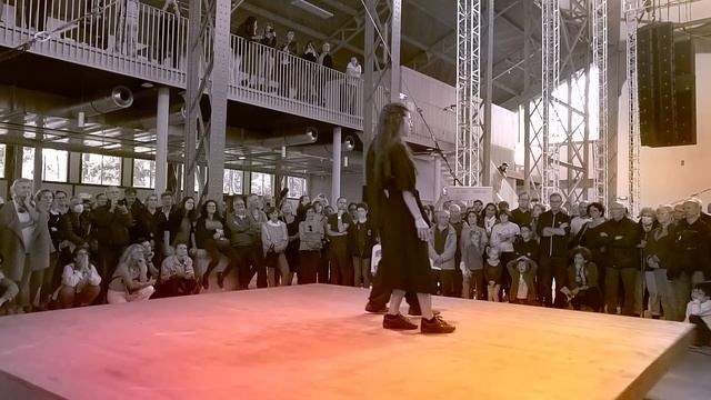 Yoann et Marie Bourgeois - Celui qui tombe