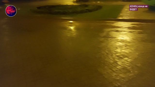 В Туле за 10 мин затопило всё. Центральный парк.