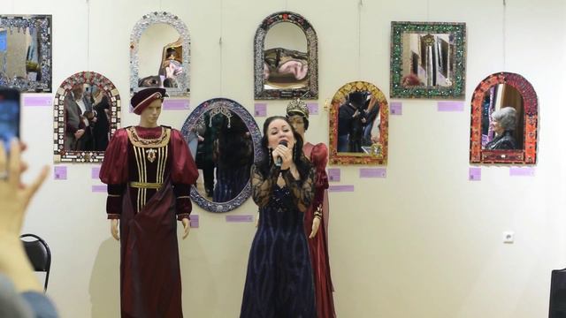Открытие выставки Валерии Бесединой "Театр зеркал" в Национальной художественной галерее.