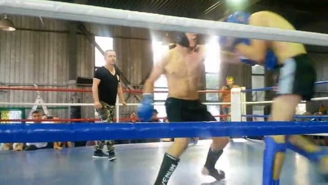 Чемпионат Одесской обл кикбоксинг Брошков   Чуприн 2 раунд