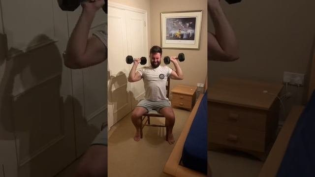 The Quarantine Fitness Diaries - Day 31 (Shoulders, biceps, core)