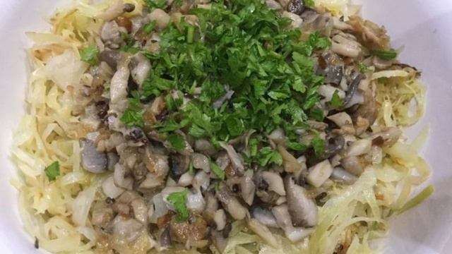 Пирог с капустой и грибами наливной